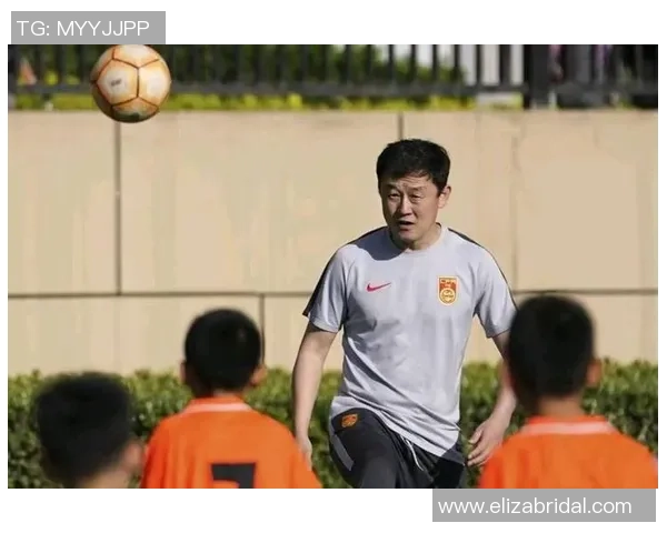 南京足球球星的崛起与发展历程:从青训到职业联赛的辉煌之路 南京足球球星的崛起与发展历程:从青训到职业联赛的辉煌之路