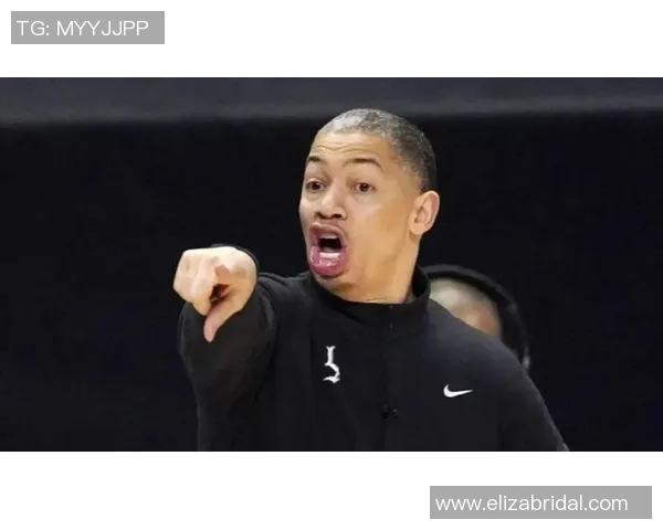 足球场上的搞笑瞬间 球星们的幽默时刻让你笑出声